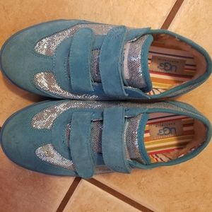 💙 UGG 💙 Leather sneakers